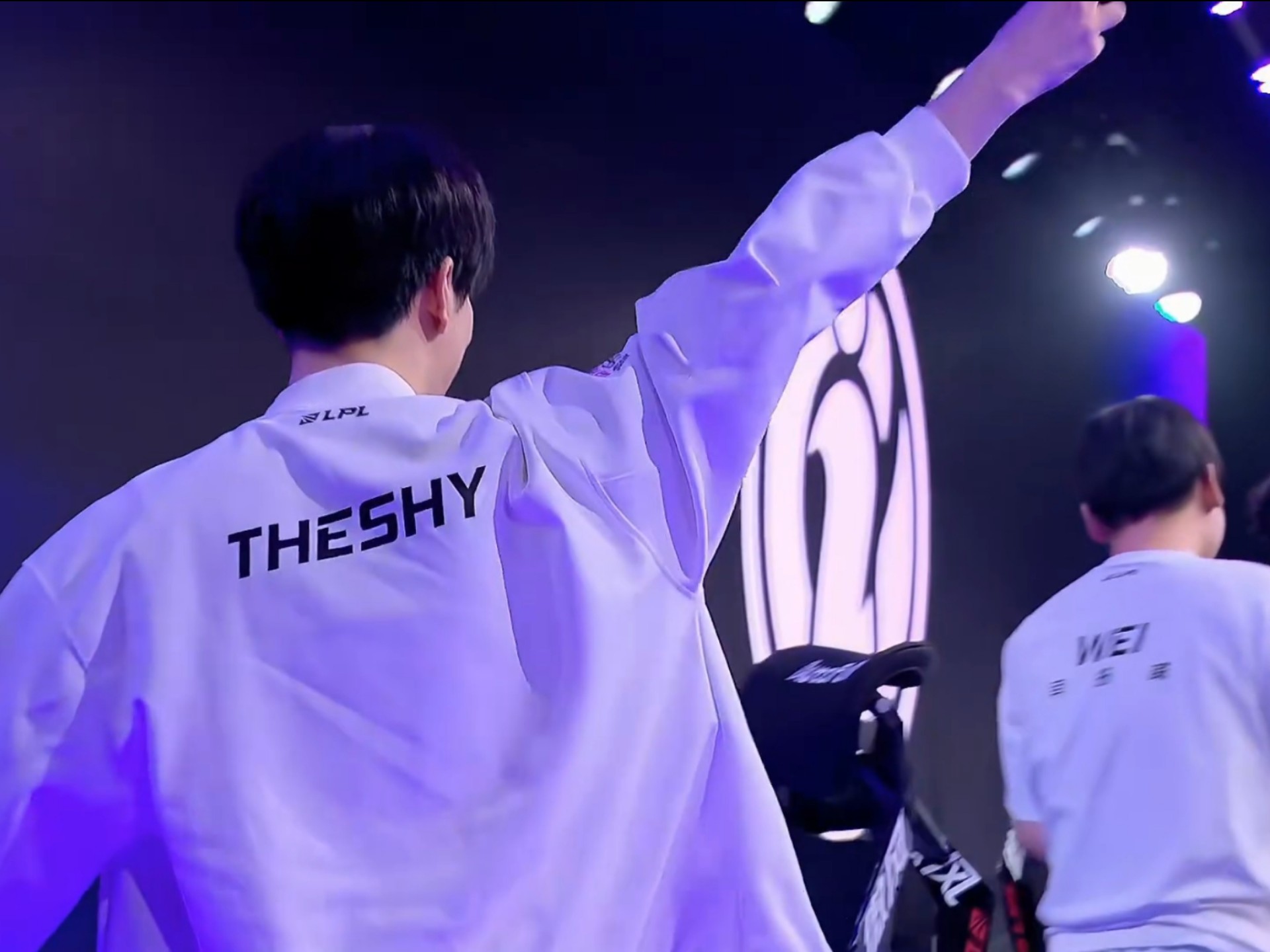 Sheer：决赛的话希望能多学一些Bin哥的东西